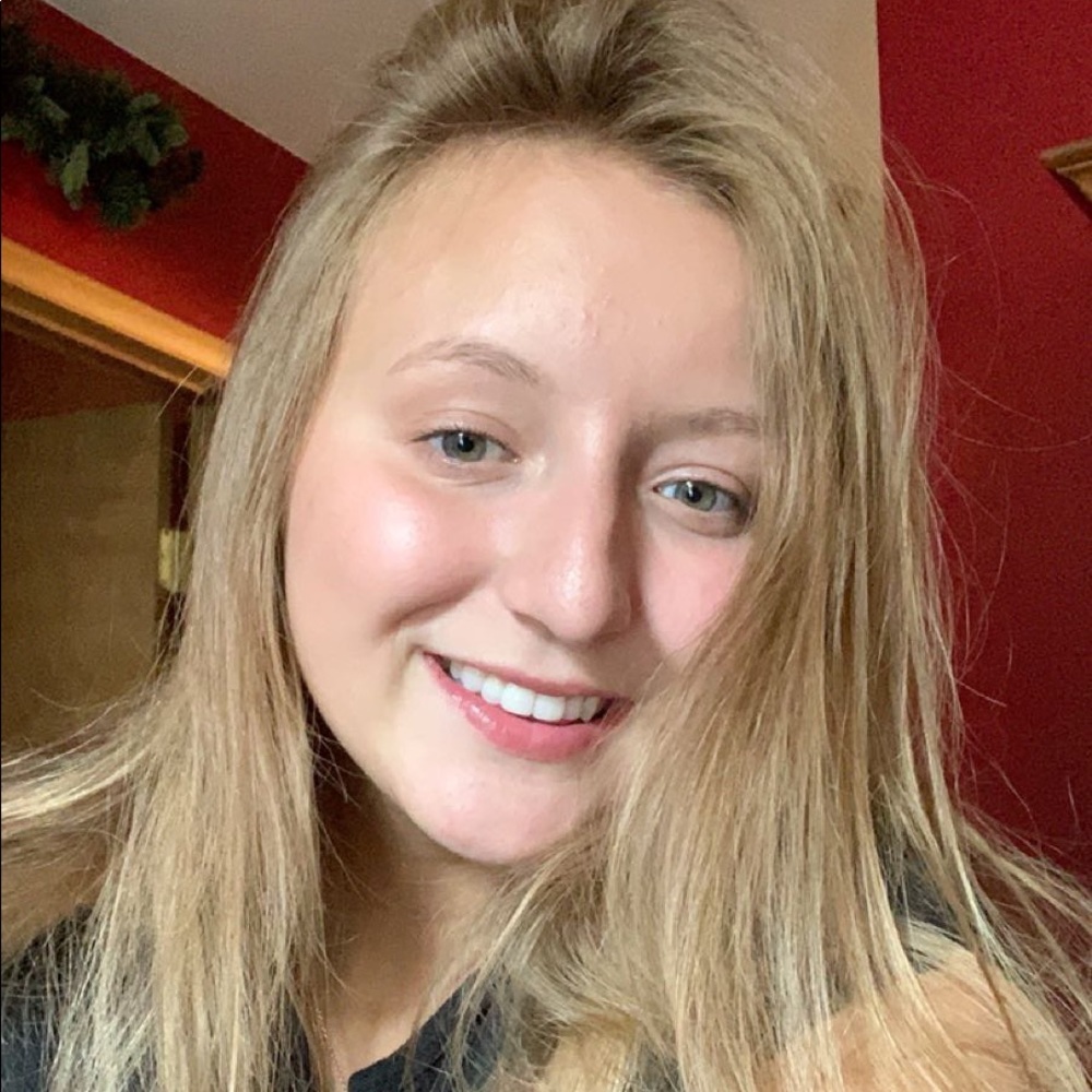 Meet your Posher, Amanda